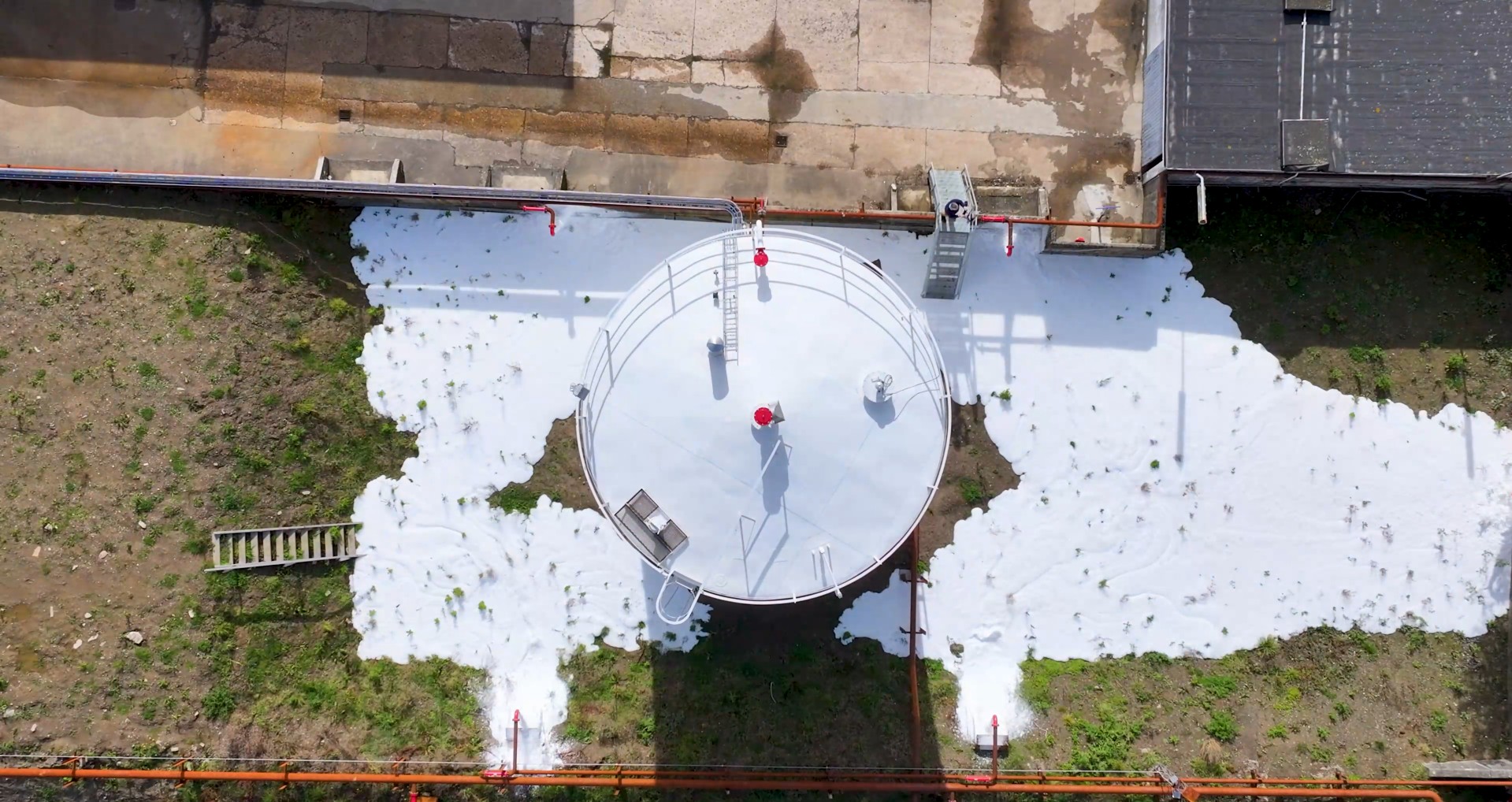 Foam firefighting system chemical storage facility